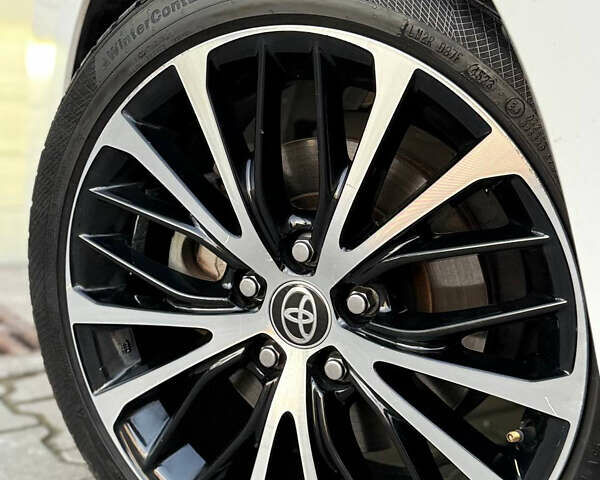 Білий Тойота Камрі, об'ємом двигуна 2.49 л та пробігом 58 тис. км за 20500 $, фото 23 на Automoto.ua