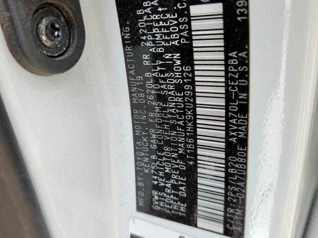 Белый Тойота Камри, объемом двигателя 2.5 л и пробегом 56 тыс. км за 6500 $, фото 10 на Automoto.ua