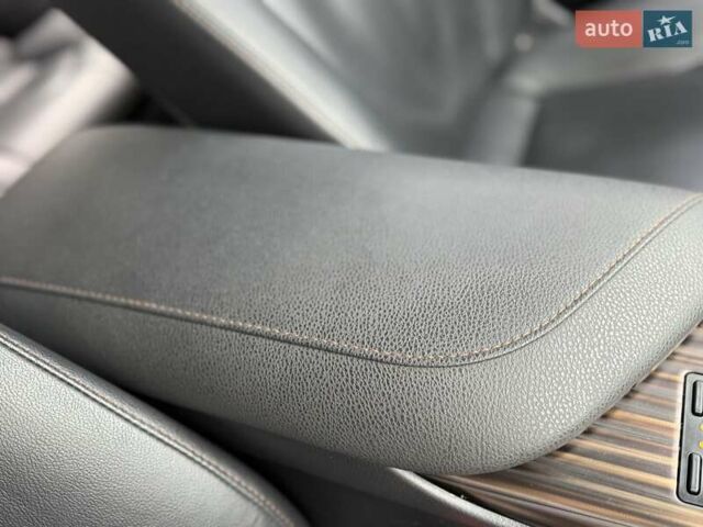 Белый Тойота Камри, объемом двигателя 2.49 л и пробегом 103 тыс. км за 26900 $, фото 28 на Automoto.ua