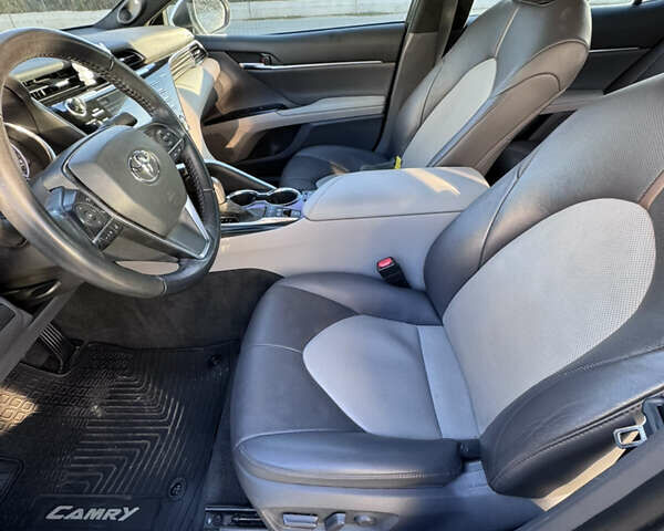 Білий Тойота Камрі, об'ємом двигуна 2.5 л та пробігом 64 тис. км за 29700 $, фото 16 на Automoto.ua