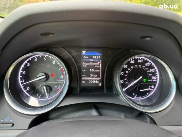Білий Тойота Камрі, об'ємом двигуна 2.5 л та пробігом 71 тис. км за 21490 $, фото 13 на Automoto.ua