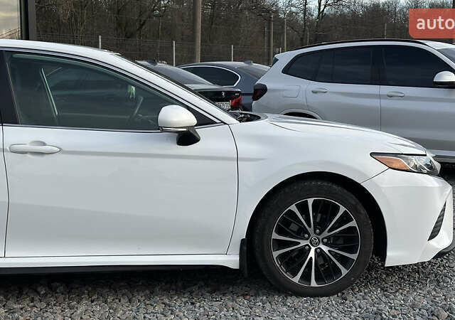 Білий Тойота Камрі, об'ємом двигуна 2.49 л та пробігом 112 тис. км за 21800 $, фото 11 на Automoto.ua