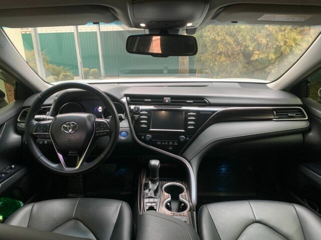 Белый Тойота Камри, объемом двигателя 2.5 л и пробегом 49 тыс. км за 31500 $, фото 4 на Automoto.ua