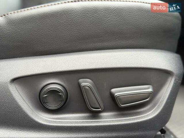 Белый Тойота Камри, объемом двигателя 2.49 л и пробегом 103 тыс. км за 26900 $, фото 29 на Automoto.ua