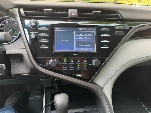 Білий Тойота Камрі, об'ємом двигуна 2.5 л та пробігом 71 тис. км за 21490 $, фото 14 на Automoto.ua