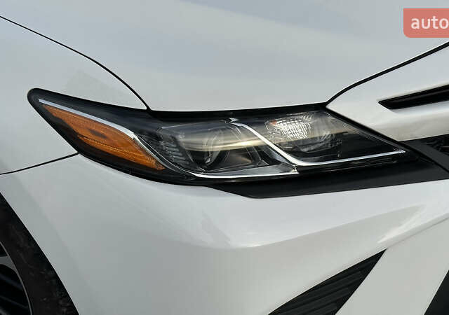 Білий Тойота Камрі, об'ємом двигуна 2.49 л та пробігом 112 тис. км за 21800 $, фото 12 на Automoto.ua