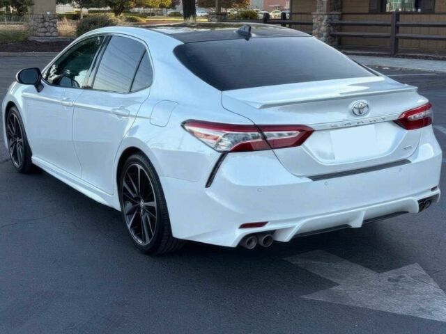 Белый Тойота Камри, объемом двигателя 2.5 л и пробегом 43 тыс. км за 8400 $, фото 3 на Automoto.ua