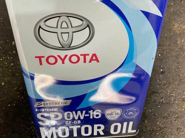 Белый Тойота Камри, объемом двигателя 2.5 л и пробегом 70 тыс. км за 22500 $, фото 14 на Automoto.ua