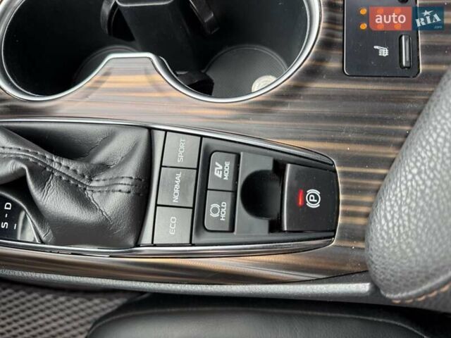 Белый Тойота Камри, объемом двигателя 2.49 л и пробегом 103 тыс. км за 26900 $, фото 50 на Automoto.ua