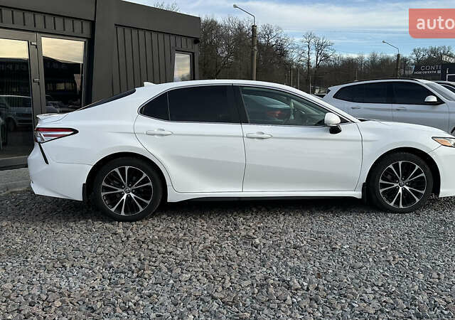 Білий Тойота Камрі, об'ємом двигуна 2.49 л та пробігом 112 тис. км за 21800 $, фото 4 на Automoto.ua