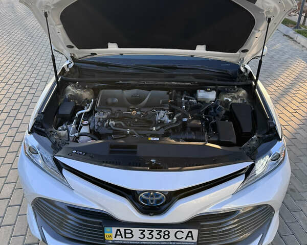 Білий Тойота Камрі, об'ємом двигуна 2.5 л та пробігом 64 тис. км за 29700 $, фото 24 на Automoto.ua