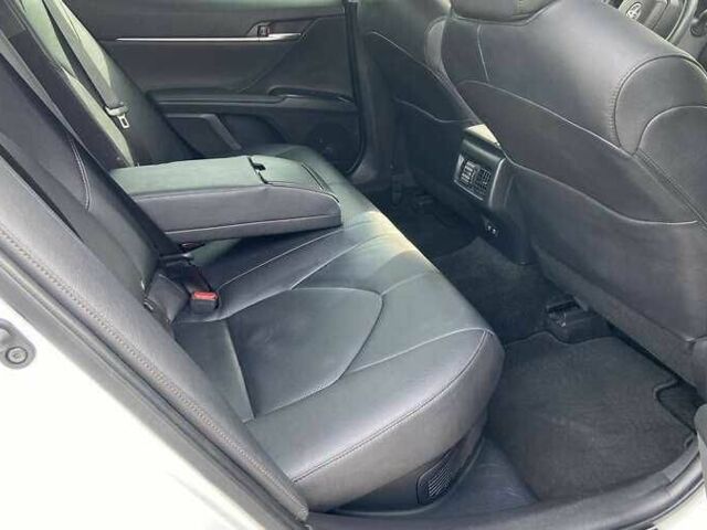 Тойота Камри 2020 в Киеве на Automoto.ua Белый Тойота Камри, объемом двигателя 2.5 л и пробегом 45 тыс. км за 18000 $, фото 9 на Automoto.ua