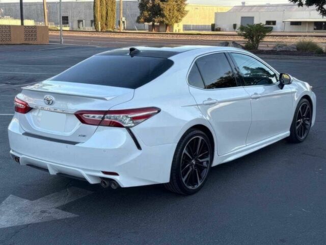 Белый Тойота Камри, объемом двигателя 2.5 л и пробегом 43 тыс. км за 8400 $, фото 5 на Automoto.ua