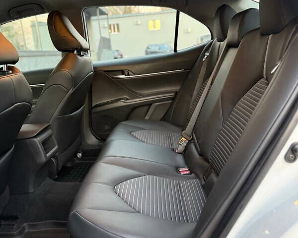 Білий Тойота Камрі, об'ємом двигуна 2.49 л та пробігом 58 тис. км за 20500 $, фото 30 на Automoto.ua