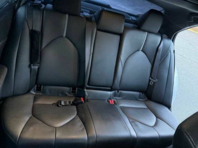 Белый Тойота Камри, объемом двигателя 2.5 л и пробегом 36 тыс. км за 7000 $, фото 12 на Automoto.ua