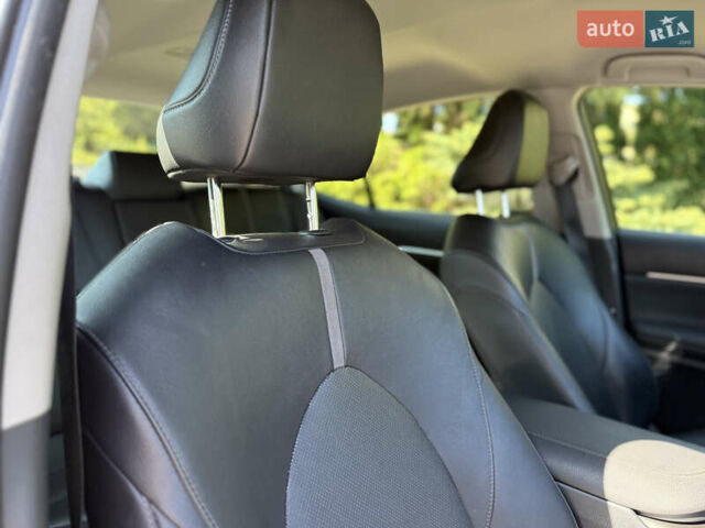 Белый Тойота Камри, объемом двигателя 2.5 л и пробегом 113 тыс. км за 29900 $, фото 32 на Automoto.ua