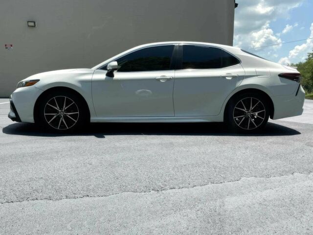 Белый Тойота Камри, объемом двигателя 2.5 л и пробегом 23 тыс. км за 8200 $, фото 7 на Automoto.ua