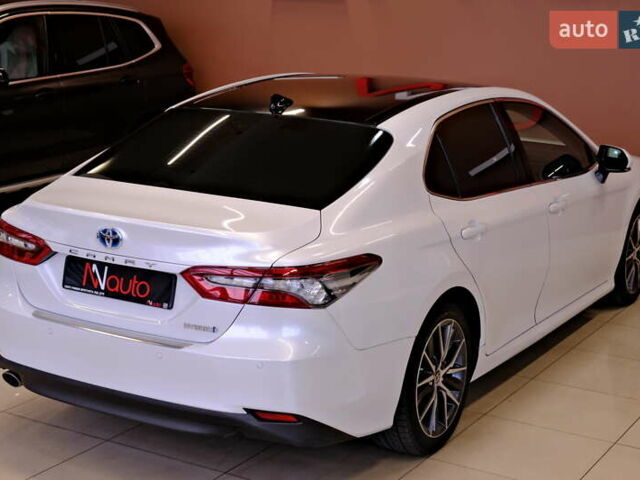 Тойота Камри 2021 в Одессе на Automoto.ua Белый Тойота Камри, объемом двигателя 2.5 л и пробегом 46 тыс. км за 29900 $, фото 13 на Automoto.ua