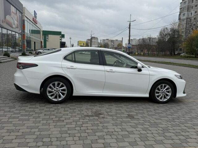 Тойота Камри 2021 в Хмельницком на Automoto.ua Белый Тойота Камри, объемом двигателя 2.5 л и пробегом 68 тыс. км за 22900 $, фото 7 на Automoto.ua