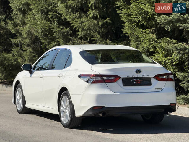 Белый Тойота Камри, объемом двигателя 2.5 л и пробегом 113 тыс. км за 29900 $, фото 10 на Automoto.ua