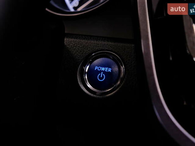 Тойота Камри 2021 в Одессе на Automoto.ua Белый Тойота Камри, объемом двигателя 2.5 л и пробегом 46 тыс. км за 29900 $, фото 27 на Automoto.ua