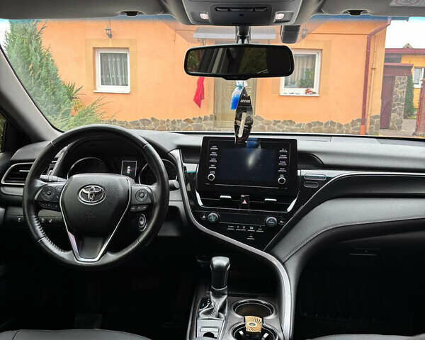 Белый Тойота Камри, объемом двигателя 2.5 л и пробегом 97 тыс. км за 24300 $, фото 3 на Automoto.ua