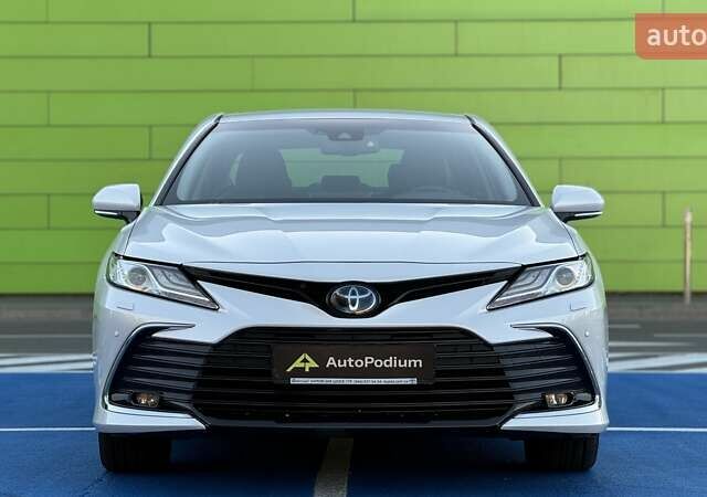 Білий Тойота Камрі, об'ємом двигуна 2.49 л та пробігом 95 тис. км за 34000 $, фото 2 на Automoto.ua