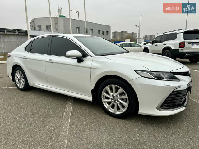 Білий Тойота Камрі, об'ємом двигуна 2.49 л та пробігом 72 тис. км за 26300 $, фото 3 на Automoto.ua