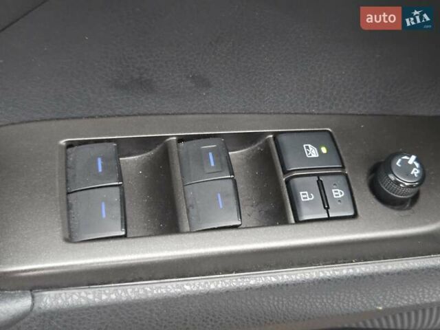 Білий Тойота Камрі, об'ємом двигуна 3.5 л та пробігом 35 тис. км за 35500 $, фото 14 на Automoto.ua