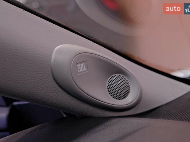 Тойота Камри 2021 в Одессе на Automoto.ua Белый Тойота Камри, объемом двигателя 2.5 л и пробегом 46 тыс. км за 29900 $, фото 32 на Automoto.ua