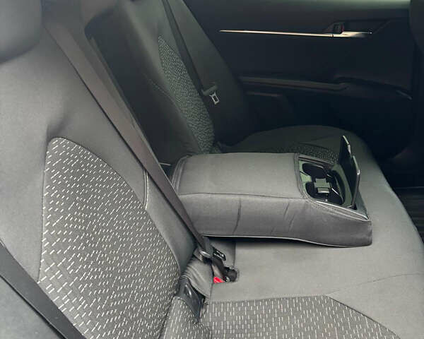 Белый Тойота Камри, объемом двигателя 2.5 л и пробегом 97 тыс. км за 24300 $, фото 4 на Automoto.ua