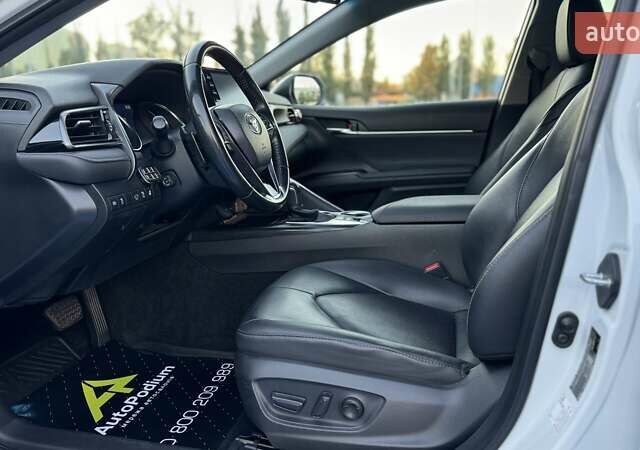 Білий Тойота Камрі, об'ємом двигуна 2.49 л та пробігом 95 тис. км за 34000 $, фото 13 на Automoto.ua