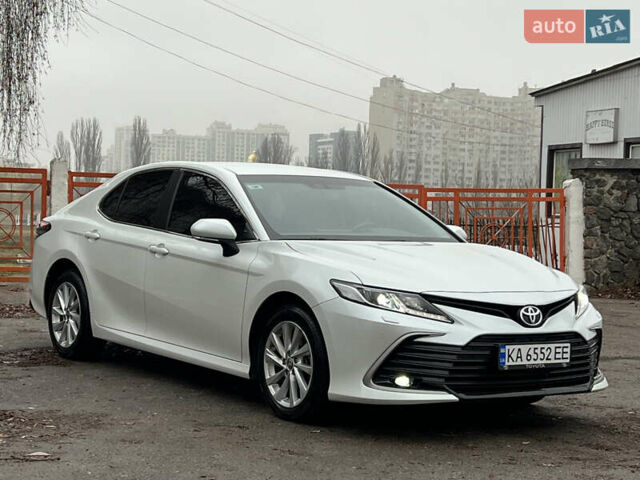 Білий Тойота Камрі, об'ємом двигуна 2.49 л та пробігом 46 тис. км за 27800 $, фото 6 на Automoto.ua