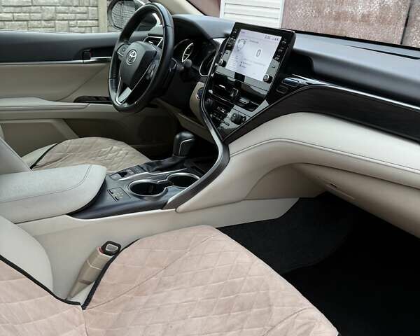 Белый Тойота Камри, объемом двигателя 2.49 л и пробегом 106 тыс. км за 33000 $, фото 11 на Automoto.ua