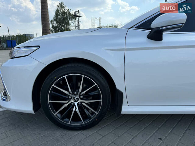 Білий Тойота Камрі, об'ємом двигуна 2.49 л та пробігом 88 тис. км за 30999 $, фото 9 на Automoto.ua