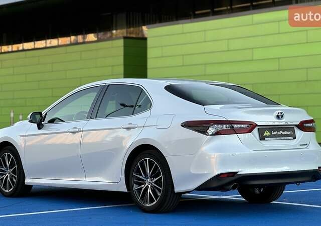 Білий Тойота Камрі, об'ємом двигуна 2.49 л та пробігом 95 тис. км за 34000 $, фото 5 на Automoto.ua