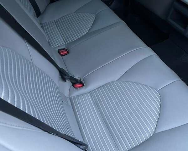 Белый Тойота Камри, объемом двигателя 2.49 л и пробегом 114 тыс. км за 23500 $, фото 43 на Automoto.ua