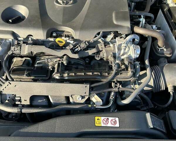 Белый Тойота Камри, объемом двигателя 2.49 л и пробегом 15 тыс. км за 37000 $, фото 8 на Automoto.ua