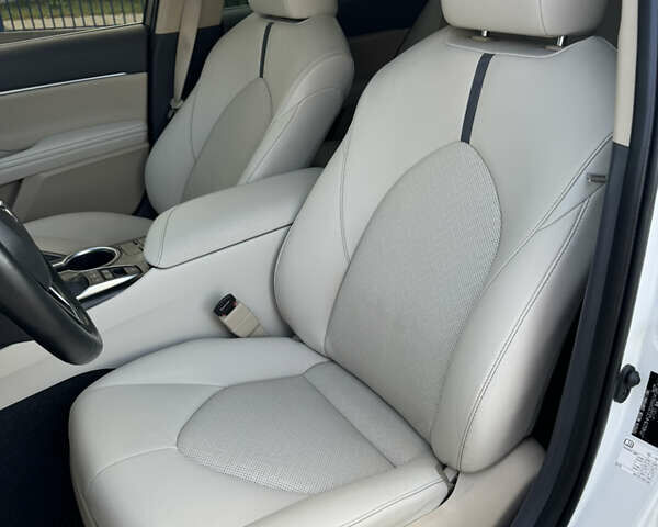 Білий Тойота Камрі, об'ємом двигуна 2.49 л та пробігом 88 тис. км за 30999 $, фото 23 на Automoto.ua