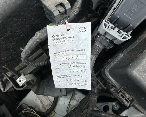 Білий Тойота Камрі, об'ємом двигуна 2.49 л та пробігом 72 тис. км за 26300 $, фото 39 на Automoto.ua