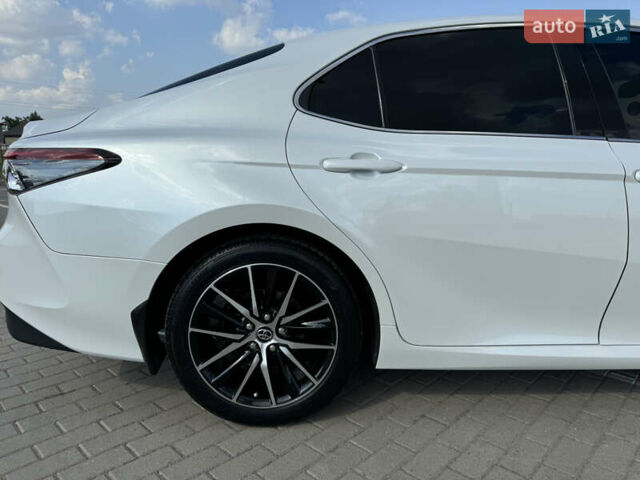 Білий Тойота Камрі, об'ємом двигуна 2.49 л та пробігом 88 тис. км за 30999 $, фото 3 на Automoto.ua