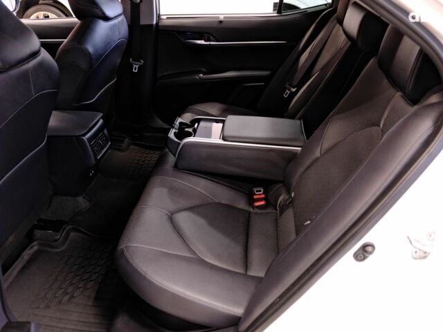 Тойота Камри 2021 в Одессе на Automoto.ua Белый Тойота Камри, объемом двигателя 2.5 л и пробегом 46 тыс. км за 29900 $, фото 7 на Automoto.ua