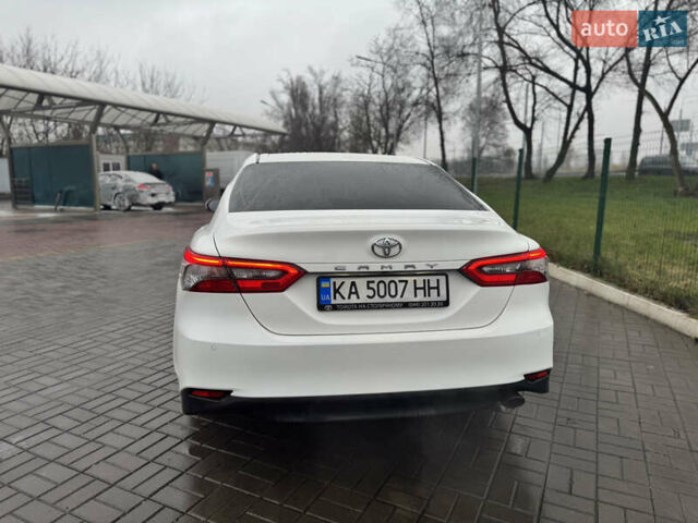 Белый Тойота Камри, объемом двигателя 2.49 л и пробегом 93 тыс. км за 26555 $, фото 26 на Automoto.ua