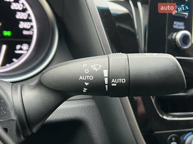 Білий Тойота Камрі, об'ємом двигуна 2.49 л та пробігом 46 тис. км за 27800 $, фото 39 на Automoto.ua