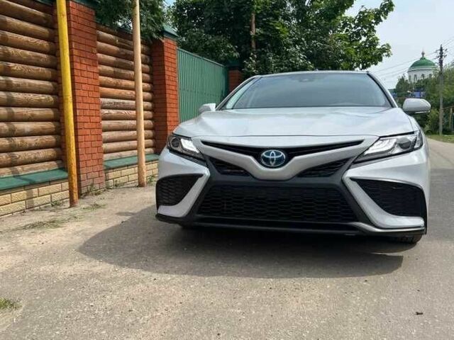 Білий Тойота Камрі, об'ємом двигуна 2.4 л та пробігом 70 тис. км за 23000 $, фото 1 на Automoto.ua