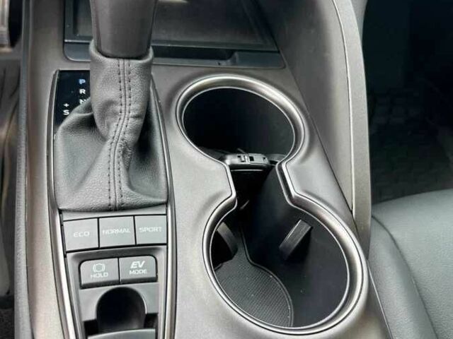 Білий Тойота Камрі, об'ємом двигуна 2.4 л та пробігом 70 тис. км за 23000 $, фото 11 на Automoto.ua