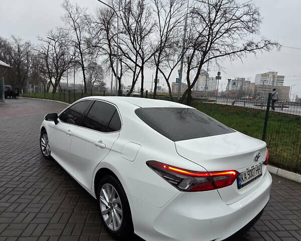 Белый Тойота Камри, объемом двигателя 2.49 л и пробегом 93 тыс. км за 26555 $, фото 14 на Automoto.ua