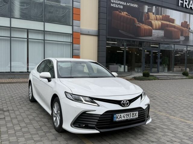 Тойота Камри 2021 в Хмельницком на Automoto.ua Белый Тойота Камри, объемом двигателя 2.5 л и пробегом 68 тыс. км за 22900 $, фото 8 на Automoto.ua
