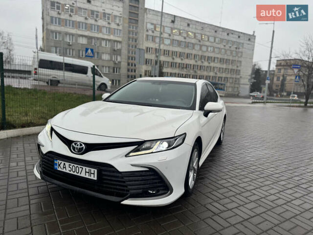 Белый Тойота Камри, объемом двигателя 2.49 л и пробегом 93 тыс. км за 26555 $, фото 32 на Automoto.ua