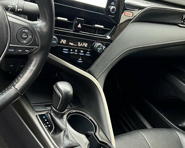 Белый Тойота Камри, объемом двигателя 2.49 л и пробегом 46 тыс. км за 28500 $, фото 30 на Automoto.ua